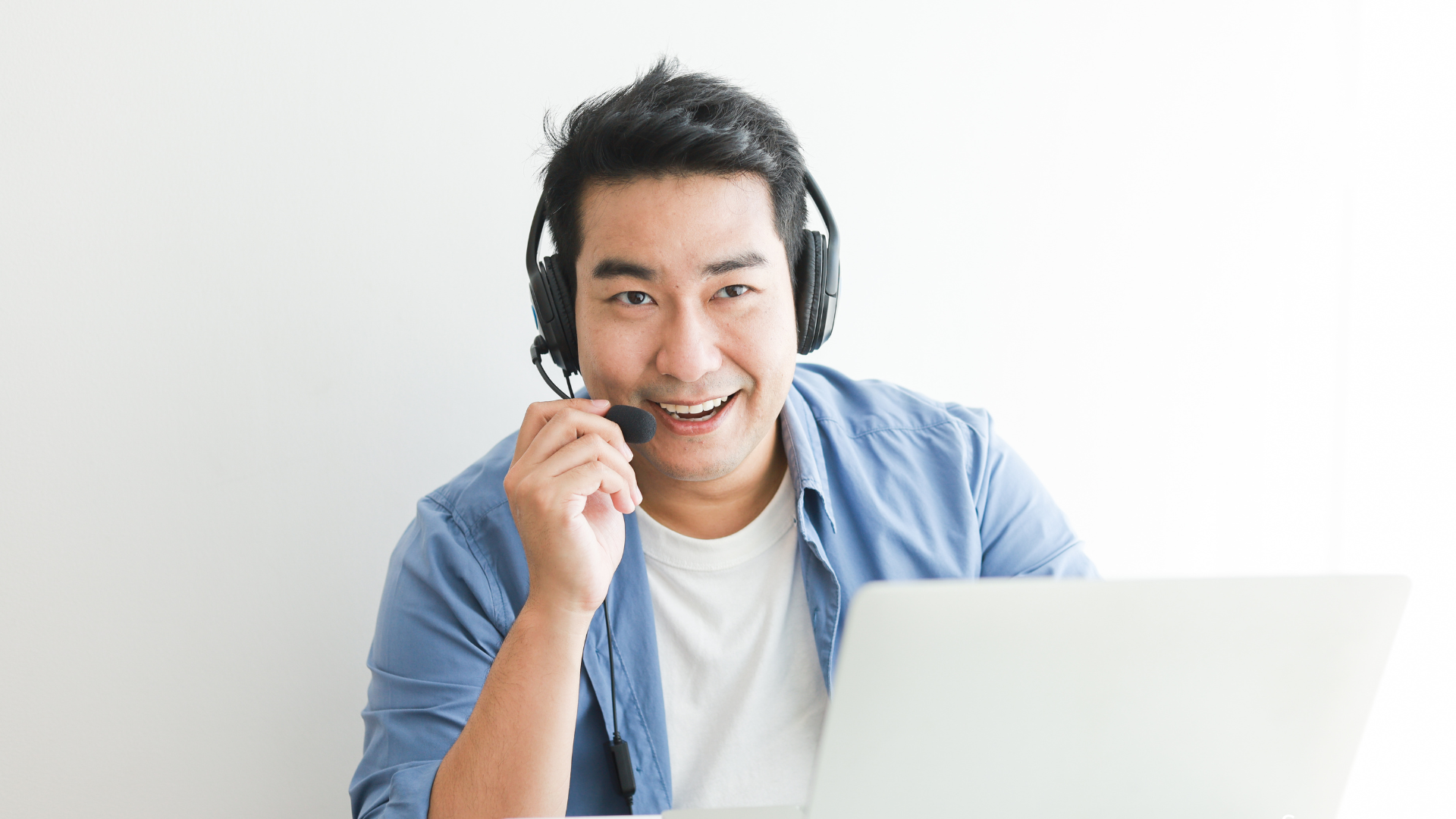 4. 定期的なフォローアップとコミュニケーション